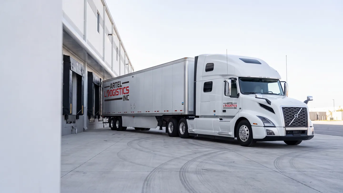 Artel Logistics Inc truck